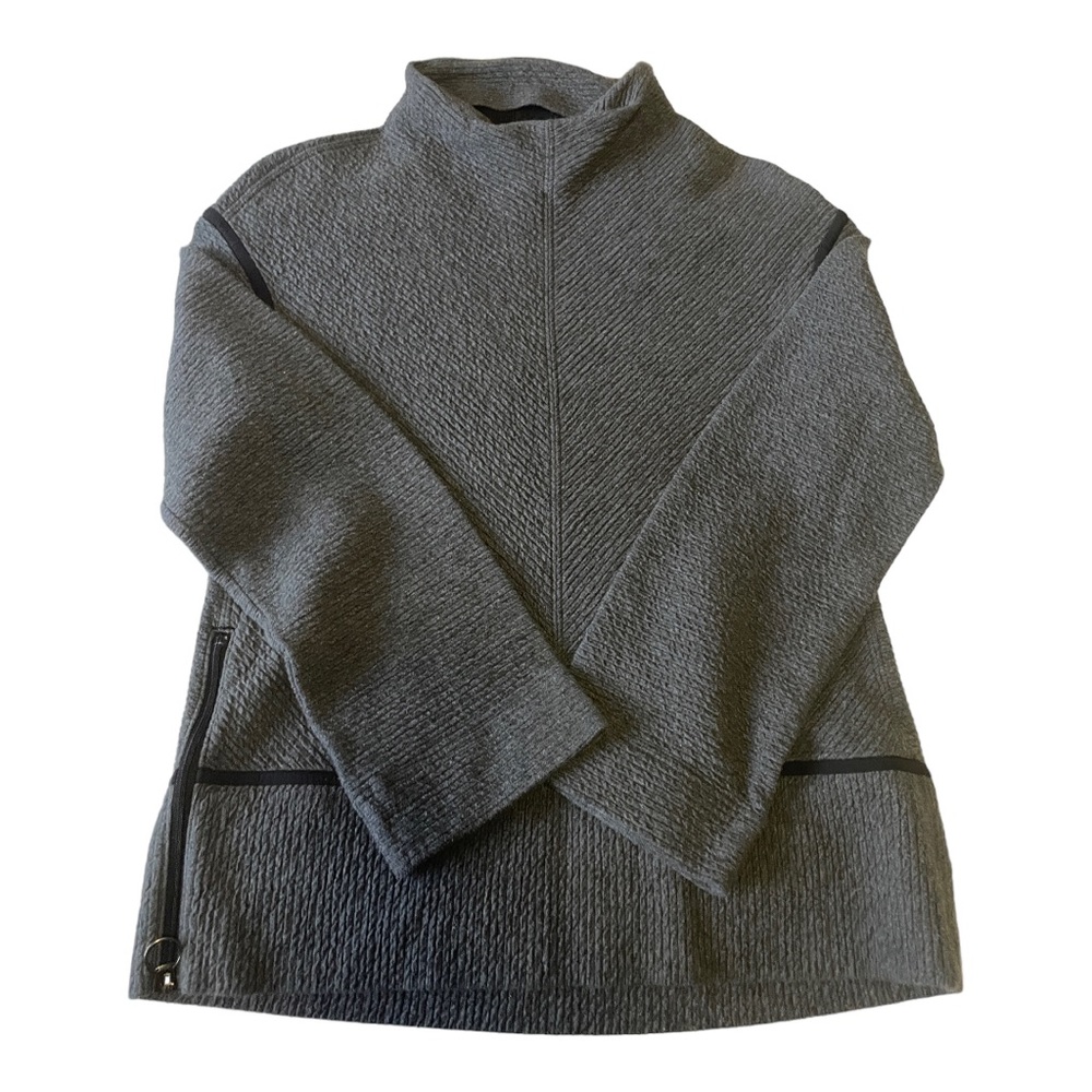 Lululemon On Repeat Mock Neck